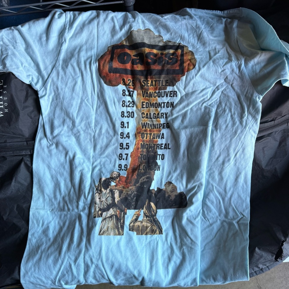 Oasis Colorful Graphic Tee - Picture 3 of 4